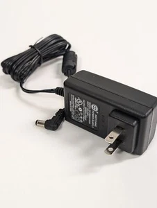 SWITCHING POWER SUPPLY 5.1volts @ 1700mA - Picture 1 of 5
