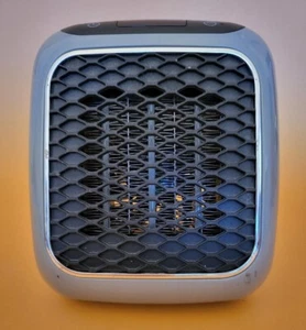 Persönliche Steckdosenheizung von Intertek, 800W, einstellbar, getestet, 5"x4,5" - Bild 1 von 5