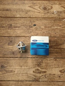 Termostato original Ford 1953230 88 grados Maverick ¡NUEVO!¡! - Imagen 1 de 7