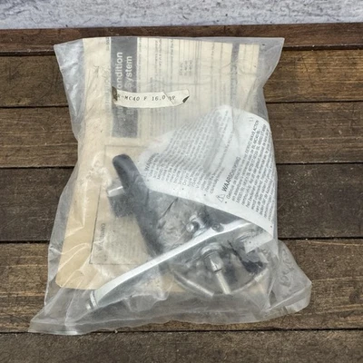 Vintage Shimano STX-RC BR-MC40 V-Brake NOS Brake Caliper Japan Single - Image 1 of 4