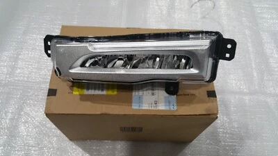 Luz antiniebla lado izquierdo BMW X5 X6 X7 LED DRL 19-22 Foto 1 de 4