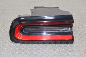 15-22 Dodge Challenger Left LH Quarter Panel Mounted LED Tail Light (Tested) - Bild 1 von 14
