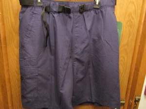 COSTUME DA BAGNO UOMO STILL WATER SUPPLY CO ELASTICIZZATO BLU NAVY TAGLIA L VITA PIATTA 17" NUOVO CON ETICHETTE - Foto 1 di 5