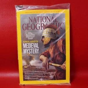 National Geographic November 2011 Who Buried The Warriors' Gold? NIP Sealed - Picture 1 of 2