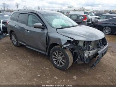 Parasol derecho usado se adapta a: Nissan Pathfinder 2016 iluminado grado A derecho Foto 1 de 4