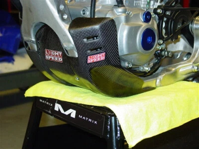 Placa deslizante de fibra de carbono de cobertura completa LightSpeed-Yamaha-YZ 250F-19-23 Foto 1 de 2