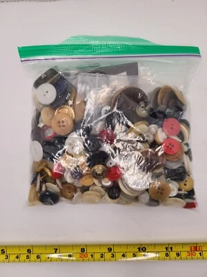 Bag Of  Buttons. Mix of Metal and Plastic. Assorted sizes - Image 1 of 2