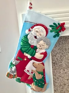FINISHED Bucilla "MISTLETOE MOMENT" Christmas Stocking/Lined/Handmade/FS - Picture 1 of 5