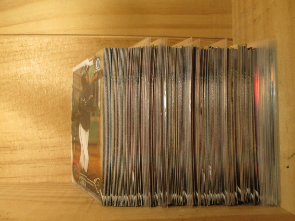 2016 Bowman Chrome Prospect & Insert Singles $0.99-$5.00 - Image 1 of 1