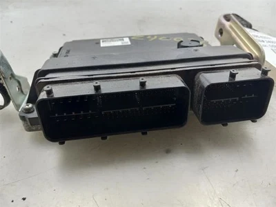 Módulo de control electrónico ECM del motor compatible con 15-17 LEXUS CT200H Foto 1 de 4