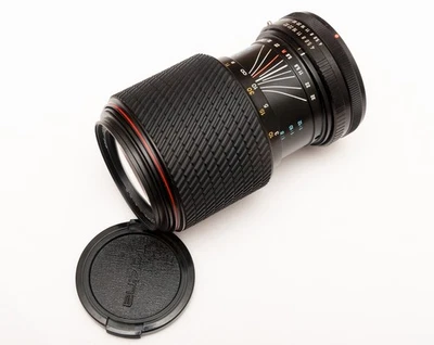 NM TOKINA SD Zoom Lens 70-210 mm f /:4-5.6 Canon FD mount, Digital Adaptable - Image 1 of 4