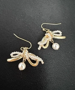 Pearled Bow Earrings - Picture 1 of 2