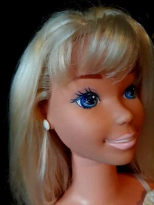 MATTEL MY SIZE/ LIFE SIZE BARBIE 36 BLONE HAIR BLUE EYES 3' FEET TALL - Picture 1 of 12