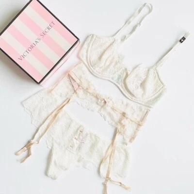 32D MEDIUM Victoria’s Secret 3PCS bridal bra set thong panties garter belt - Image 1 of 4