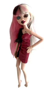 Muñeca MGA Bratz Bratzillaz Glam Gets Wicked Cloetta Spelletta House of Witchez - Imagen 1 de 7