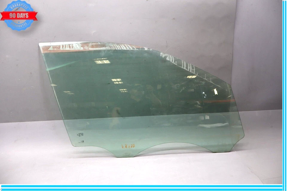 11-17 Volkswagen VW Touareg Puerta Delantera Derecha Pasajero Lateral Ventana Vidrio Fabricante Original Foto 1 de 4