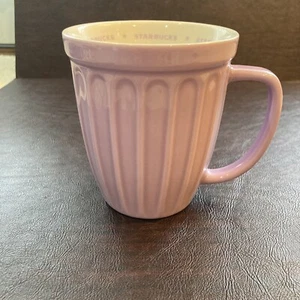 Taza de café de cerámica acanalada púrpura lavanda lila 16 oz - Imagen 1 de 8