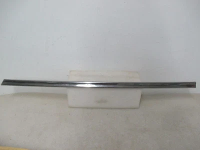 Moldura de cinturón izquierdo Mopar NOS 1949-50 Plymouth Dodge Special Deluxe 4 puertas 1946577 Foto 1 de 4