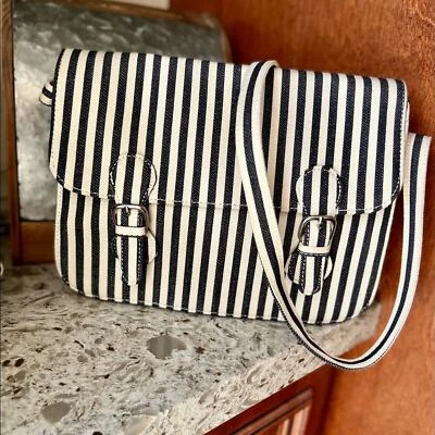 Bandolera Forever 21 de lona a rayas Foto 1 de 4