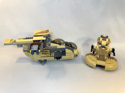 LOTE VINTAGE INCOMPLETO LEGO STAR WARS: WOOKIEE GUNSHIP (75084) / AAT (75080) Foto 1 de 4
