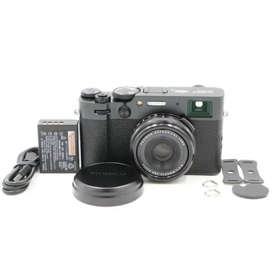 [Top Mint] Fujifilm Fuji X100VI Black Digital Camera - Image 1 of 4