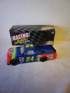 Scala 1/24 SCOTT LAGASSE 1995 ACTION #24 DUPONT CHEVY SUPER TRUCK 1 di 2508 MiB - Foto 1 di 12