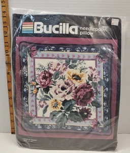 Almohada punta aguja Bucilla Country Roses 14" cuadrada #4625 vintage nueva sellada - Imagen 1 de 2