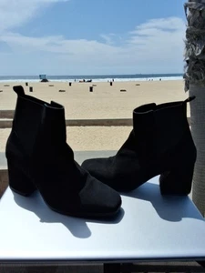 Sergio Rossi Women's Black Suede Ankle Boots Size 9 Elegant Designer Booties - Picture 1 of 10