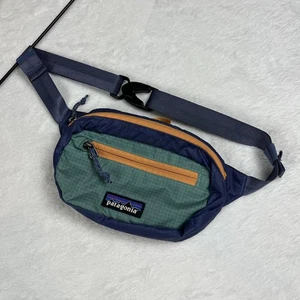Patagonia Ultralight Black Hole Mini Hip Pack Belt Bag Blue Green Fresh Teal 1L - Picture 1 of 8