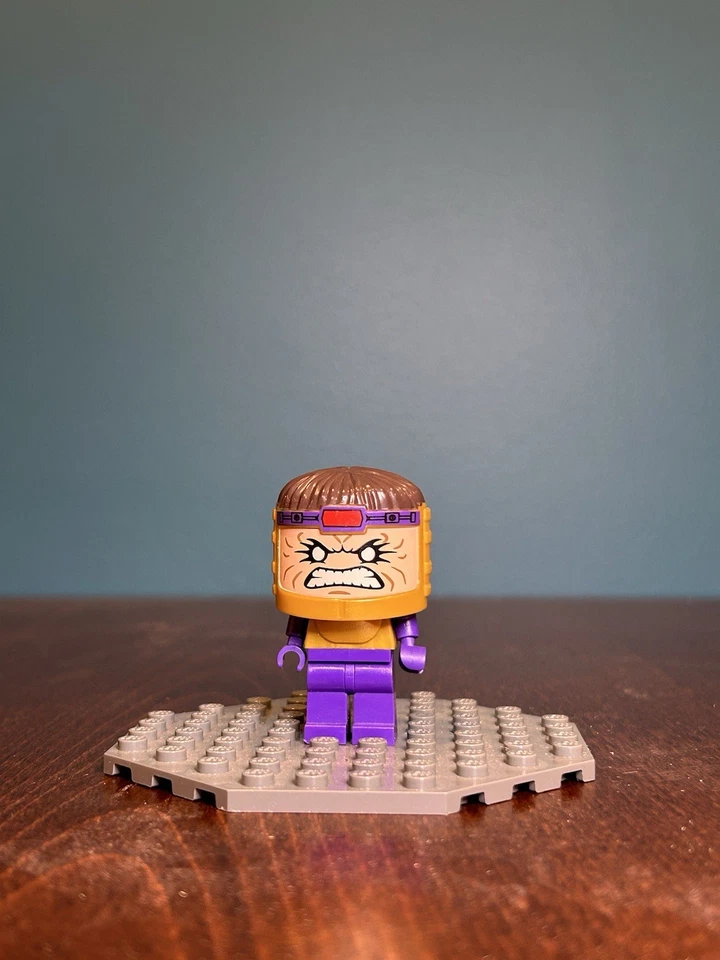 Minifigura Lego Marvel Super Heroes MODOK 76018 Foto 1 de 1