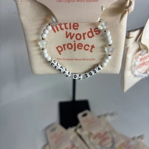LITTLE WORDS PROJECT CLASS  OF 24 BRACELET JEWELRY CHARMS GIFT  7 PACK USA RINGS - Picture 1 of 24