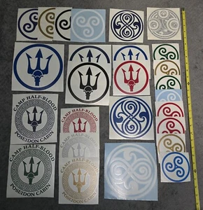 (26 Stck. SET) GROß Gestanzte Vinyl Aufkleber Sticker Camp Halbblut Poseidon Neptun - Bild 1 von 6