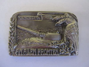 WH "An allen Fronten" Fest. Artillerie Regiment Nr4 Pin Wehrmacht WW2 WK 2 WWII - Picture 1 of 1