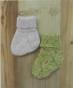 Little Speckled Toes Cabin Fever Knitting Pattern #153 Socks NB-2yr - Easy Knit! - Picture 1 of 3