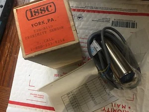  INTERRUPTOR DE PROXIMIDAD KANSON ELECTRONICS INC ISSC 90-250VAC T30-A110 - Imagen 1 de 1