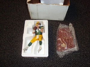 Circa 2003 Brett Favre Danbury Mint Statue Mint In Box - Picture 1 of 1