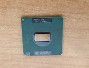 Lotto 4 Processori VINTAGE - 1 Intel Pentium 4 3,2GHz - 3 Intel Celeron 1,5 GHz - Foto 1 di 8