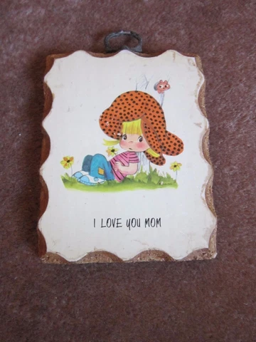 Paula Cutes Plaque Wallhanging I LOVE YOU MOM 1980s Decorative Standing Mother Cover