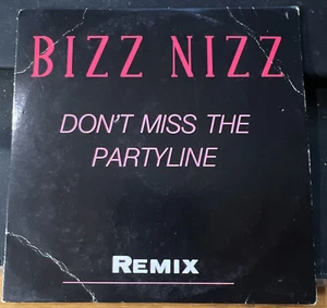 Bizz Nizz  CD-SINGLE  DON'T MISS THE PARTYLINE  (  REMIX )   ©  1989  CARDSLEEVE - Picture 1 of 2