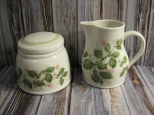 ROYAL ALBERT COUNTRY GARDEN ROSE ARBOUR CREAM & SUGAR - ENGLAND - Picture 1 of 1