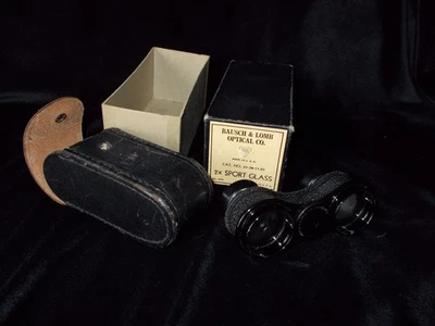 ВИНТАЖНЫЙ СПОРТИВНЫЙ ТЕАТРАЛЬНЫЙ СТЕКЛЯННЫЙ БИНОКЛЬ BAUSH & LOMB С КОЖАНЫМ ЧЕХЛОМ ОРИГИНАЛЬНАЯ КОРОБКА 1920 - Изображение 1 из 4