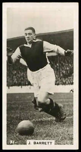Pattreiouex - 'Footballers in Action' (1934) - J. Barrett (West Ham Utd) - Picture 1 of 2