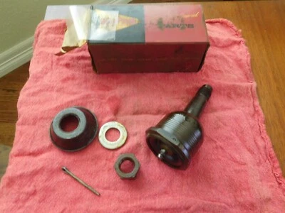 1960 1966 CHRYSLER IMPERIAL KIT DE RÓTULA INFERIOR 2084253 MoPaR Nuevo de Lote Antiguo Foto 1 de 4