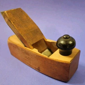 Vintage Keen Kutter Hand Plane Wooden Smoothing Wood Tool with Keen Kutter Blade - Picture 1 of 24