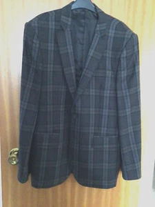 Gents Jaeger Plaid Jacket. Never worn, excellent condition. - Picture 1 of 3