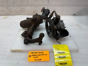 98 CHEVROLET TRACKER SUZUKI SIDEKICK POWER STEERING BOX PUMP LINES BRACKET 89-98 - Picture 1 of 13