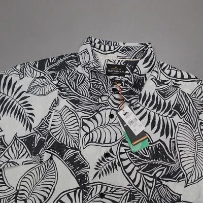 Camisa Quicksilver Waterman Siesta Para Hombre S/S Ajuste Cómodo Floral Negra Blanca Foto 1 de 4