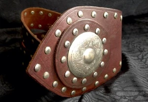 Brown handmade, leather studded belt with shield design on the front - Picture 1 of 11