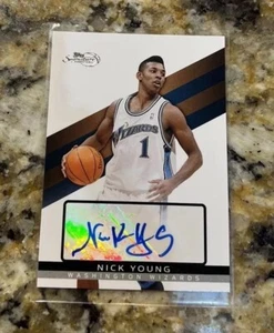 Nick Young Auto RC Topps Signature Rookie su carta firmato completo /6225 Wizards WOW - Foto 1 di 7