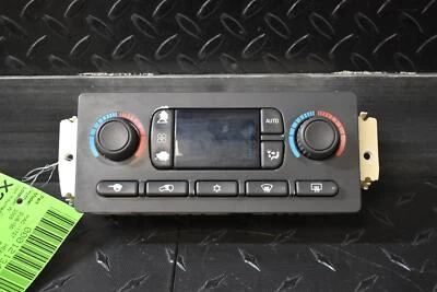 Chevy Suburban 1500 2005-2006 doble zona panel de control de temperatura automático HAC Foto 1 de 3